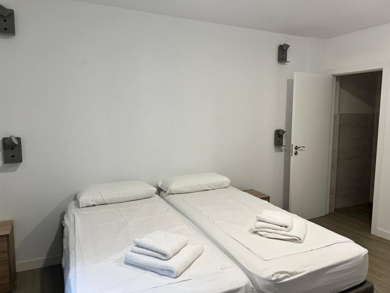 Erletxe Aterpea Hostel Lezo Ngoại thất bức ảnh
